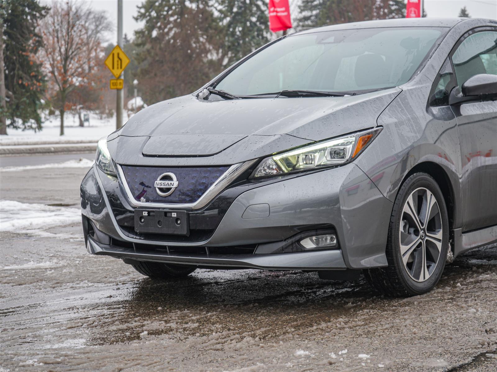 used 2020 Nissan Leaf car, priced at $17,962