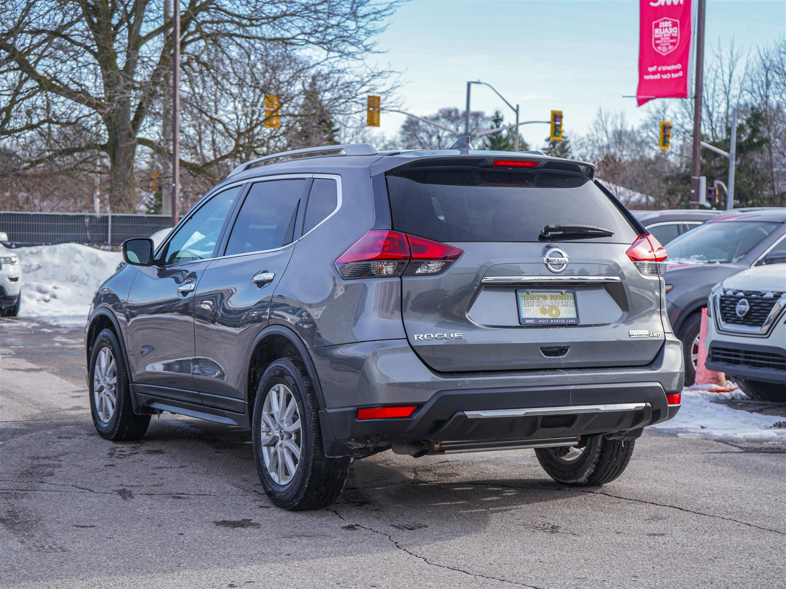 used 2020 Nissan Rogue car, priced at $19,452