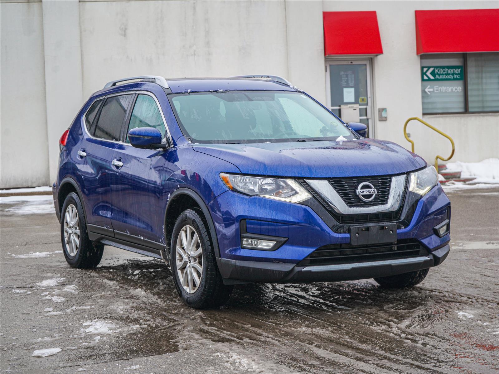 used 2017 Nissan Rogue car, priced at $15,993