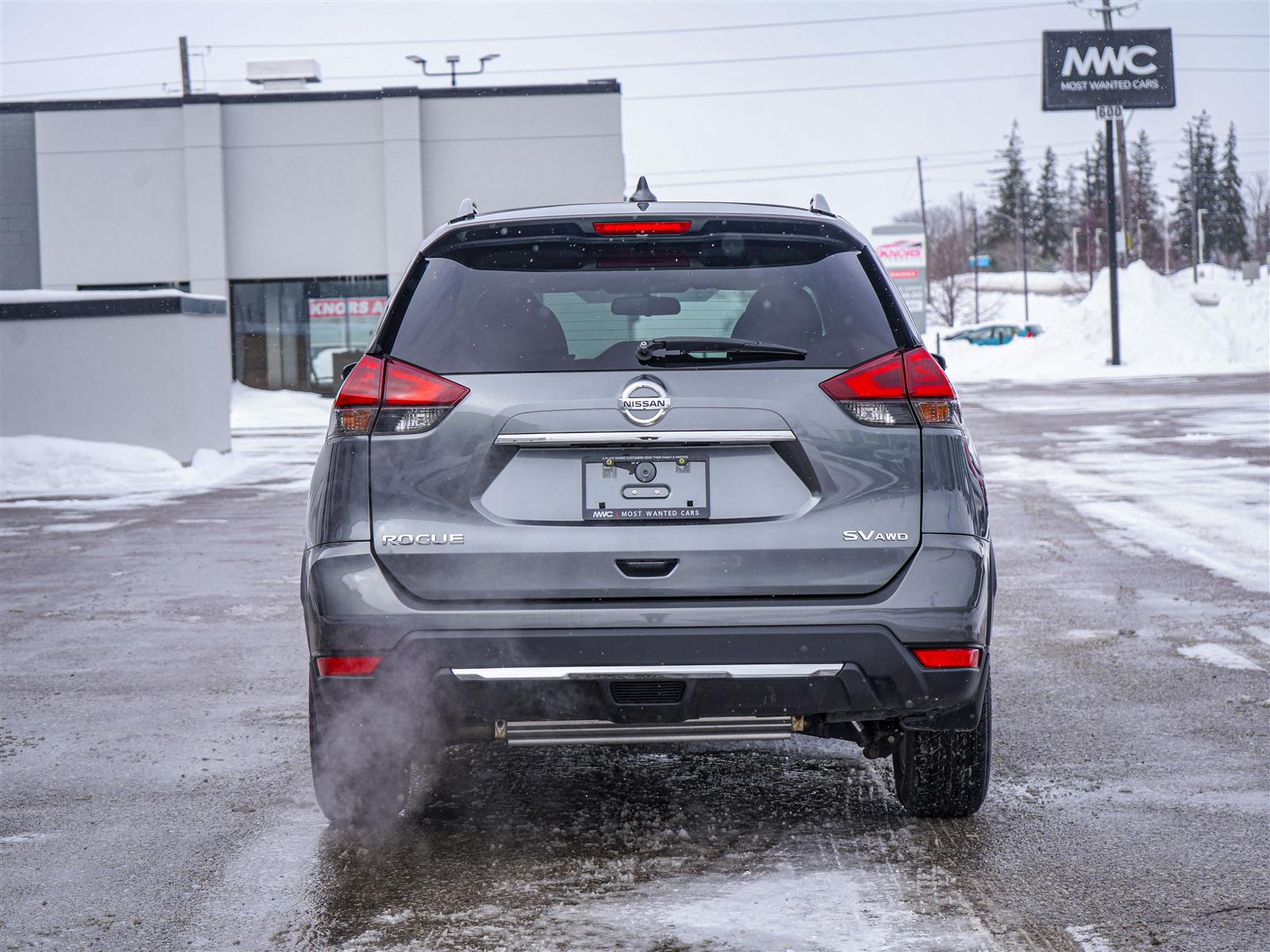 used 2018 Nissan Rogue car, priced at $16,492